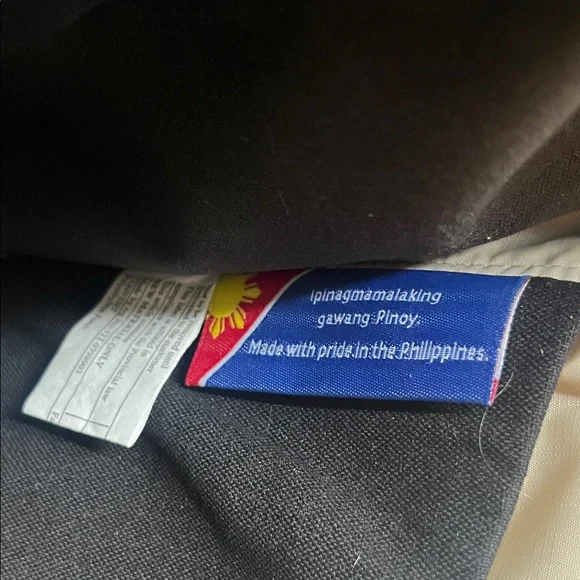 Cotopaxi Ostra 30L Pack Black Backpack - Picture 7 of 9